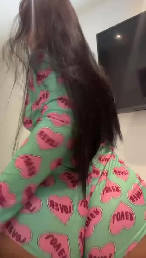 Thumbnail for MiaYoung19's Premium Video Watch this video!