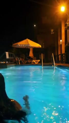 Thumbnail for Allegrawide's Premium Video Come swim with me #amazingbooty