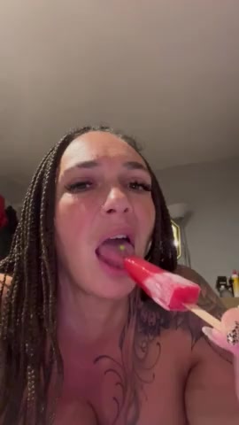 Thumbnail for MilfMillie's Premium Video Watch this video!