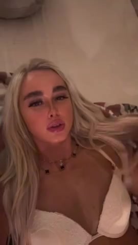 Thumbnail for Jessylee25's Premium Video Watch this video!