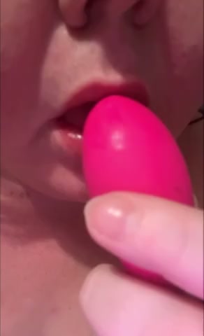 Thumbnail for Queen_Carrie's Premium Video BJ/Clean that Lush Vib