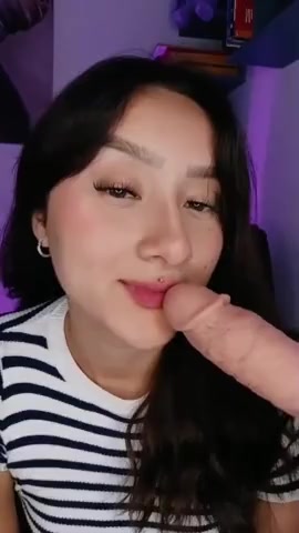 Thumbnail for Ninaloaiza's Premium Video Watch this video!