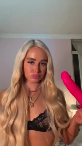 Thumbnail for Jessylee25's Premium Video Watch this video!