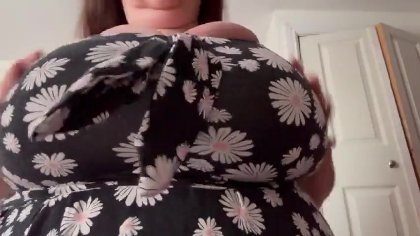 Thumbnail for Bustybritishbbw's Premium Video Watch this video!