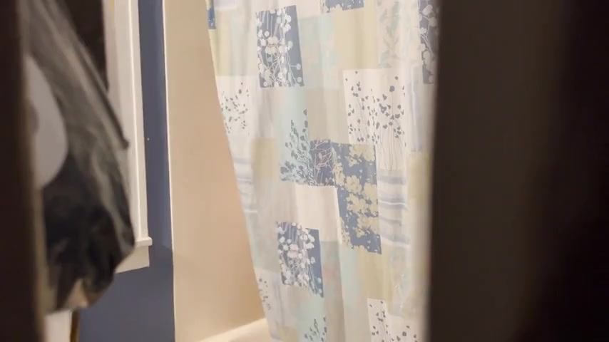 Thumbnail for HazelFr33bird's Premium Video Shower - Peeping Tom