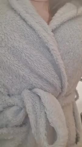 Thumbnail for Emma_aaa's Premium Video Lush breasts.