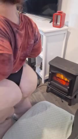 Thumbnail for MsMinniexo's Premium Video Ass Bouncing Worshiping Big Booty on Chair. Perfect view