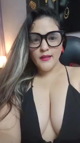 Thumbnail for OlivaFoxx19's Premium Video Watch this video!