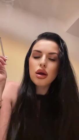 Thumbnail for Kelly_Kent's Premium Video Smoke teasing.