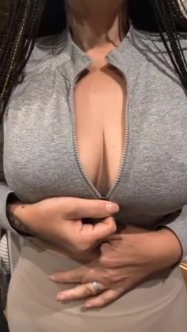 Thumbnail for Pixxieleigh's Premium Video Watch this video!