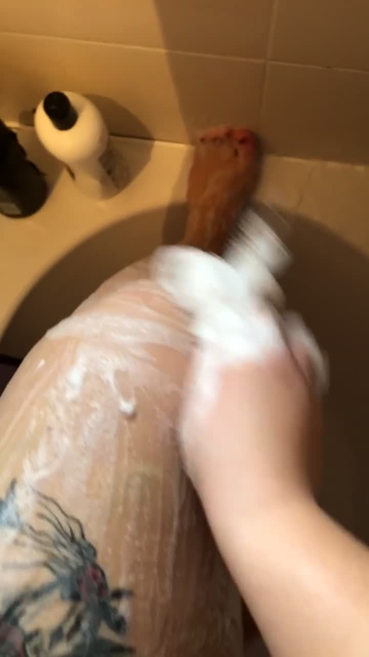 Thumbnail for MilfMillie's Premium Video Watch this video!