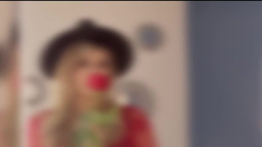Thumbnail for ValentinaCastillo's Premium Video Flirting with u