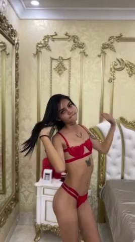 Thumbnail for ChloeSanz's Premium Video Dancing  while i get nude