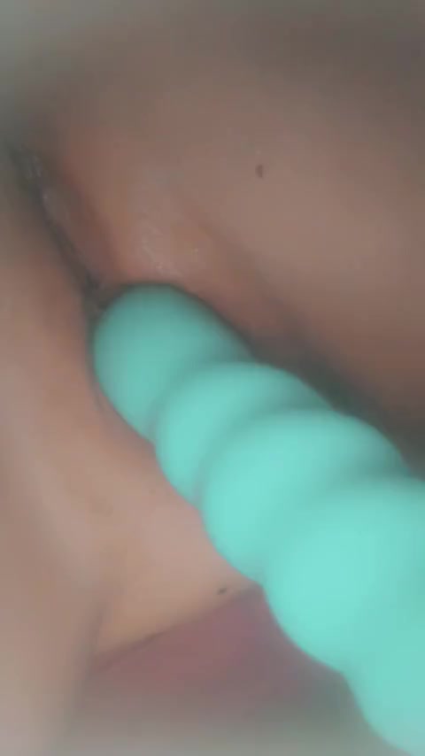Thumbnail for SippyShots's Premium Video Stretching my pussy out