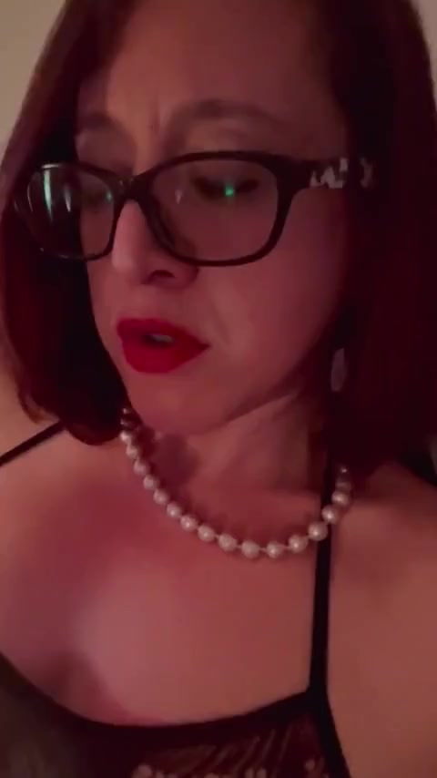 Thumbnail for MartaShadow's Premium Video Im about to cum! Look me in the eyes!