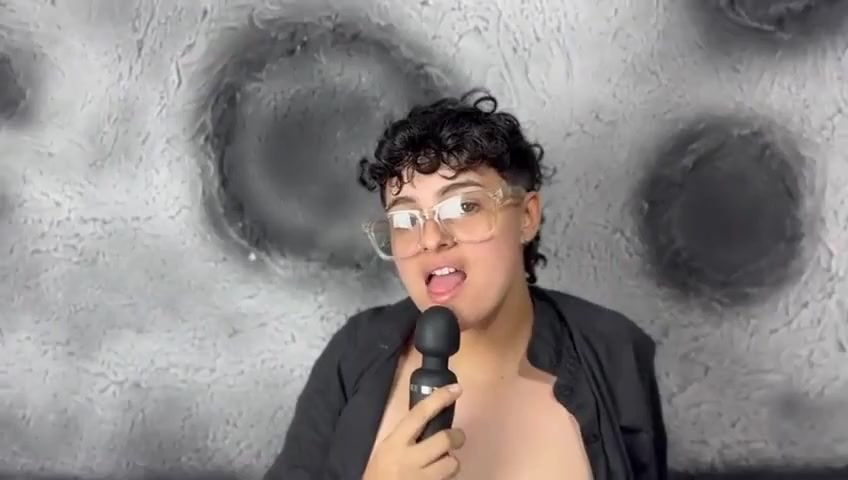 Thumbnail for DakotaJ's Premium Video Watch this video!