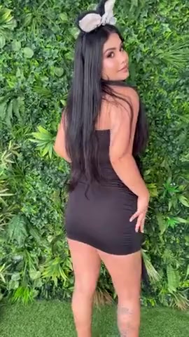 Thumbnail for EmilyDavies's Premium Video Enjoy your easter with me.