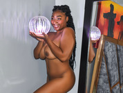 hannahred pic