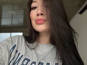 abrilluar pic