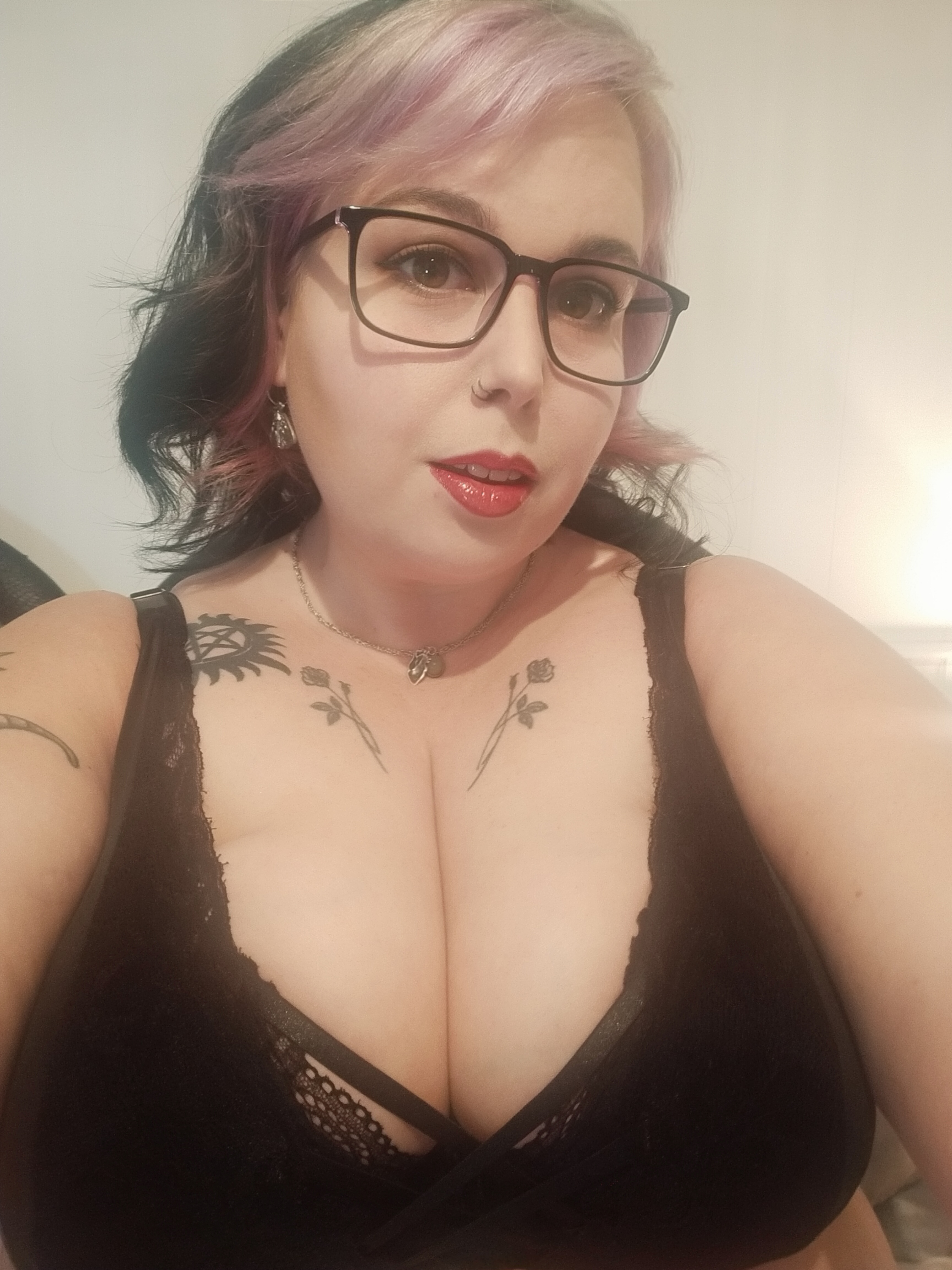 Lustylunaxx