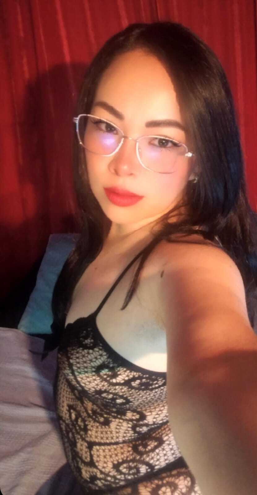 LiilithOwen picture 1