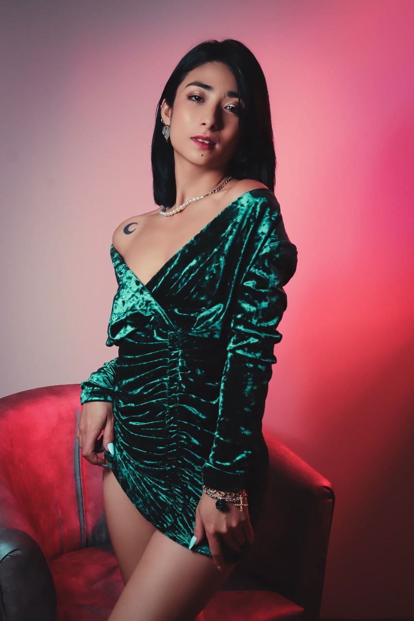 oishii_ambar from Jerkmate