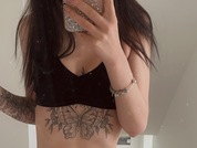 brunettebailey photo