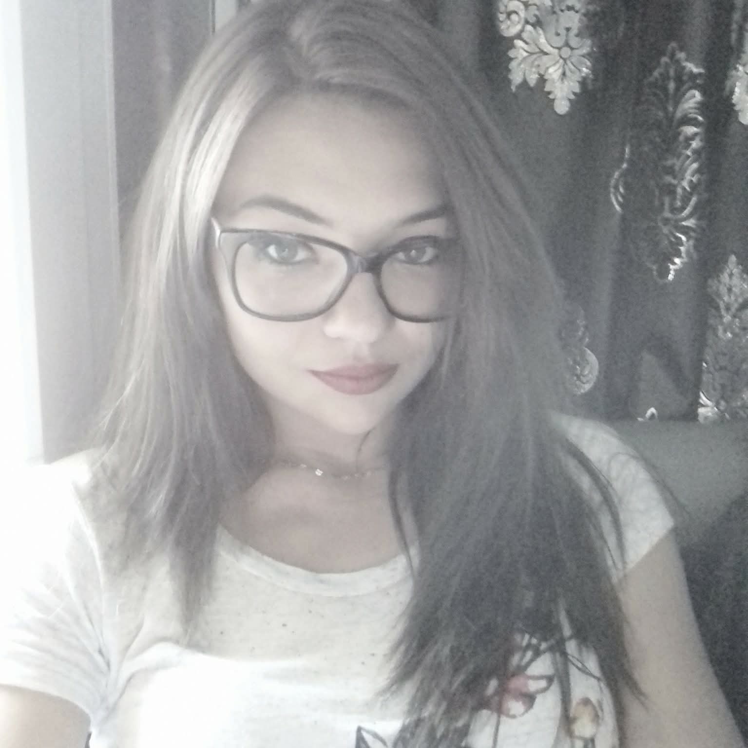 Angiye_Rose