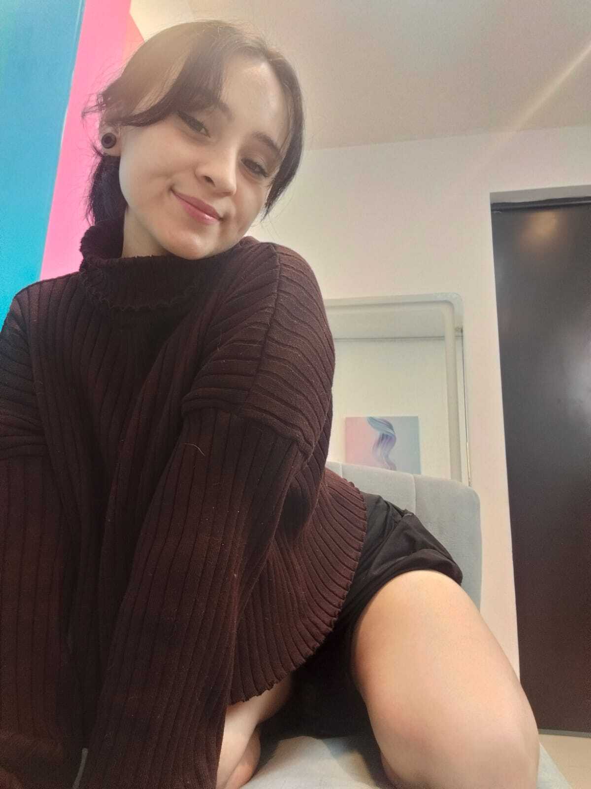 annielamberth from Jerkmate