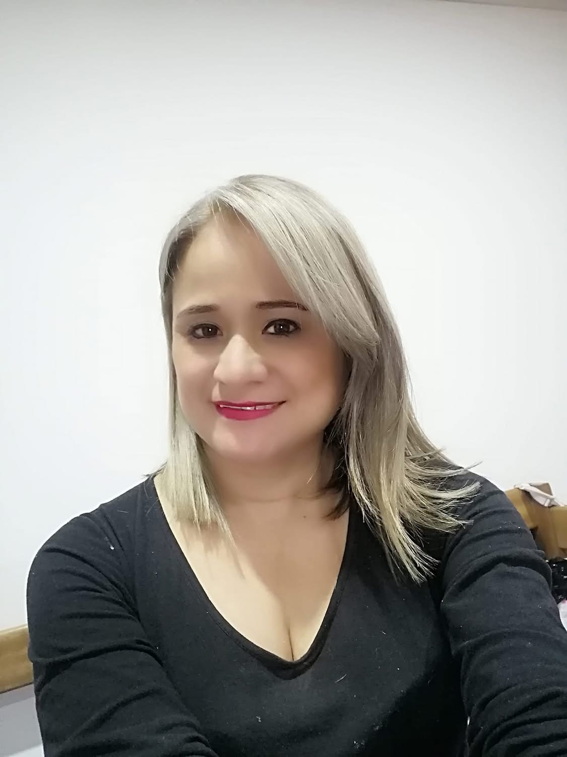 elenaduval from Jerkmate