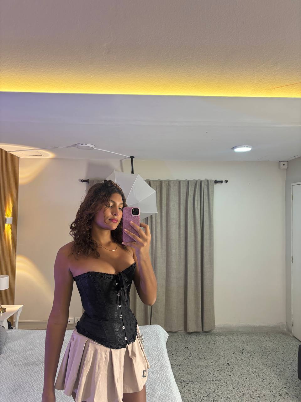 megannfix67 picture 5