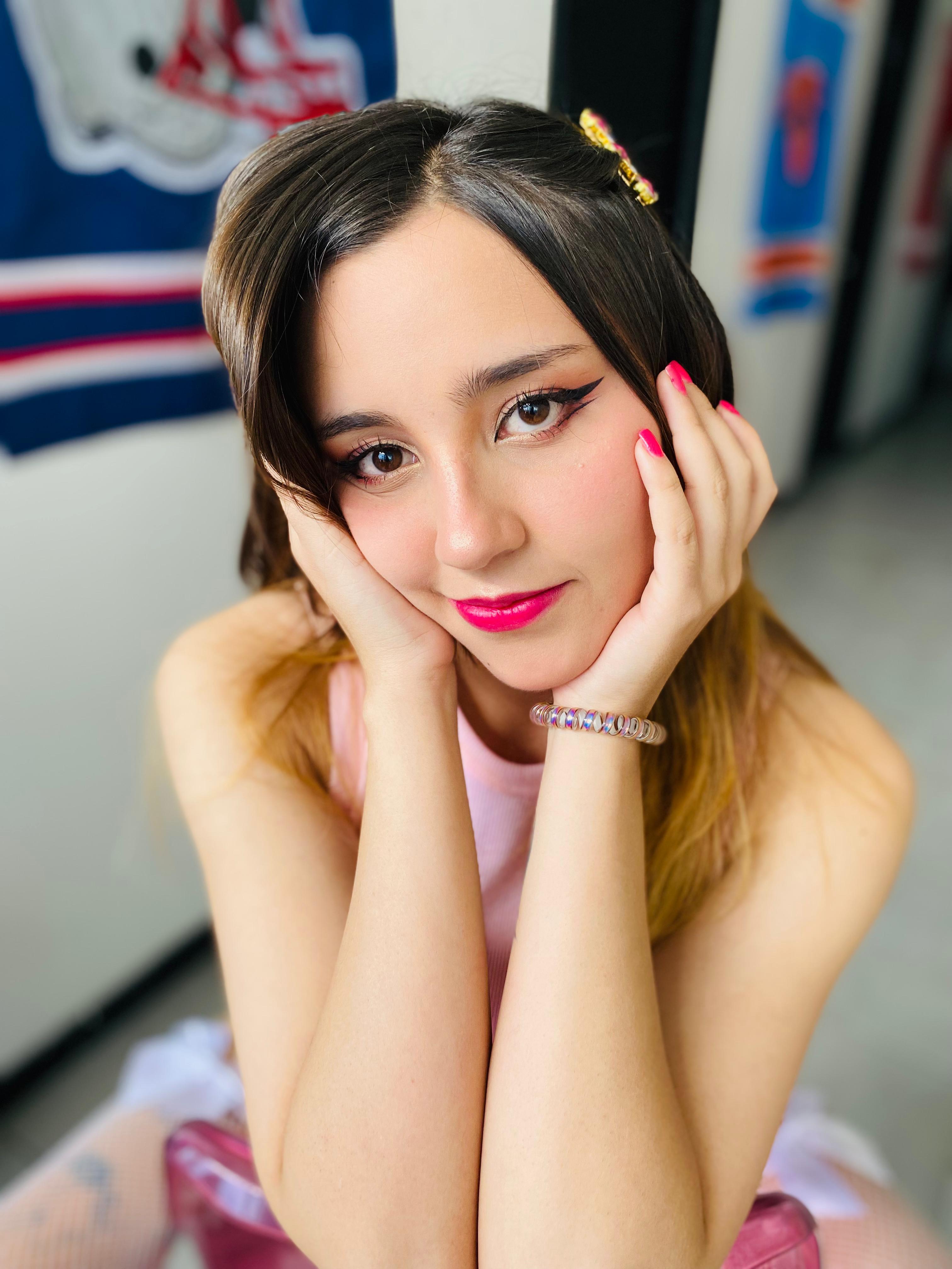 miiaacute from Jerkmate
