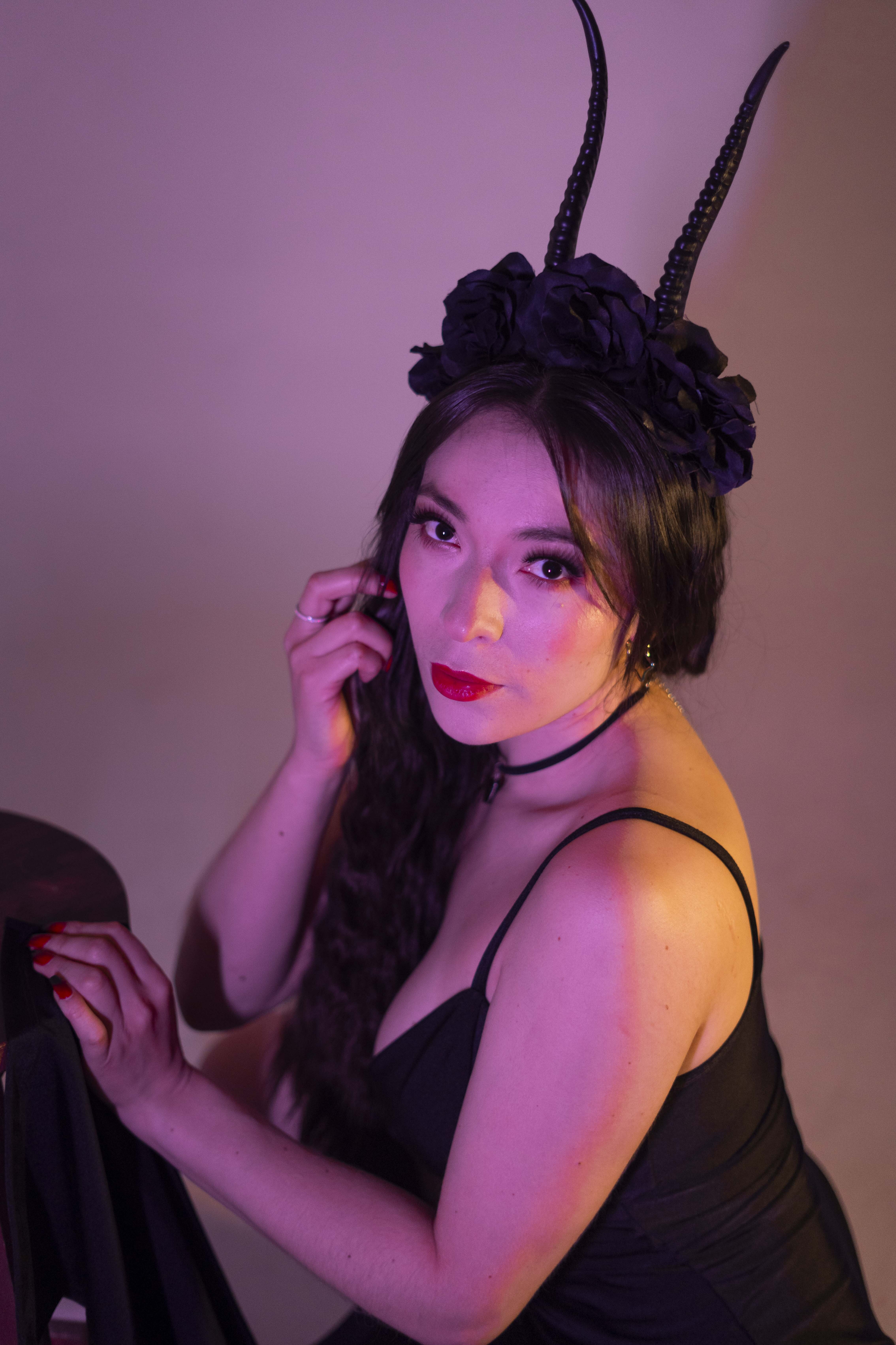 taniasaanders from Jerkmate