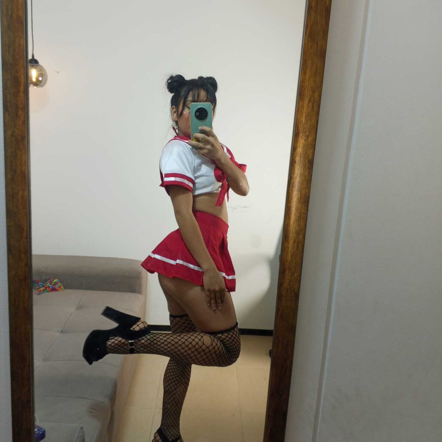 alejalexx from Jerkmate