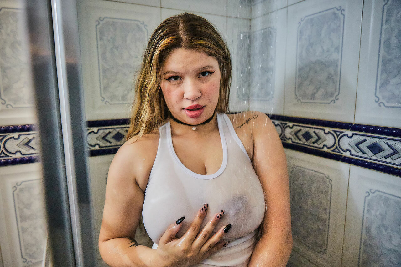ashleygaia18