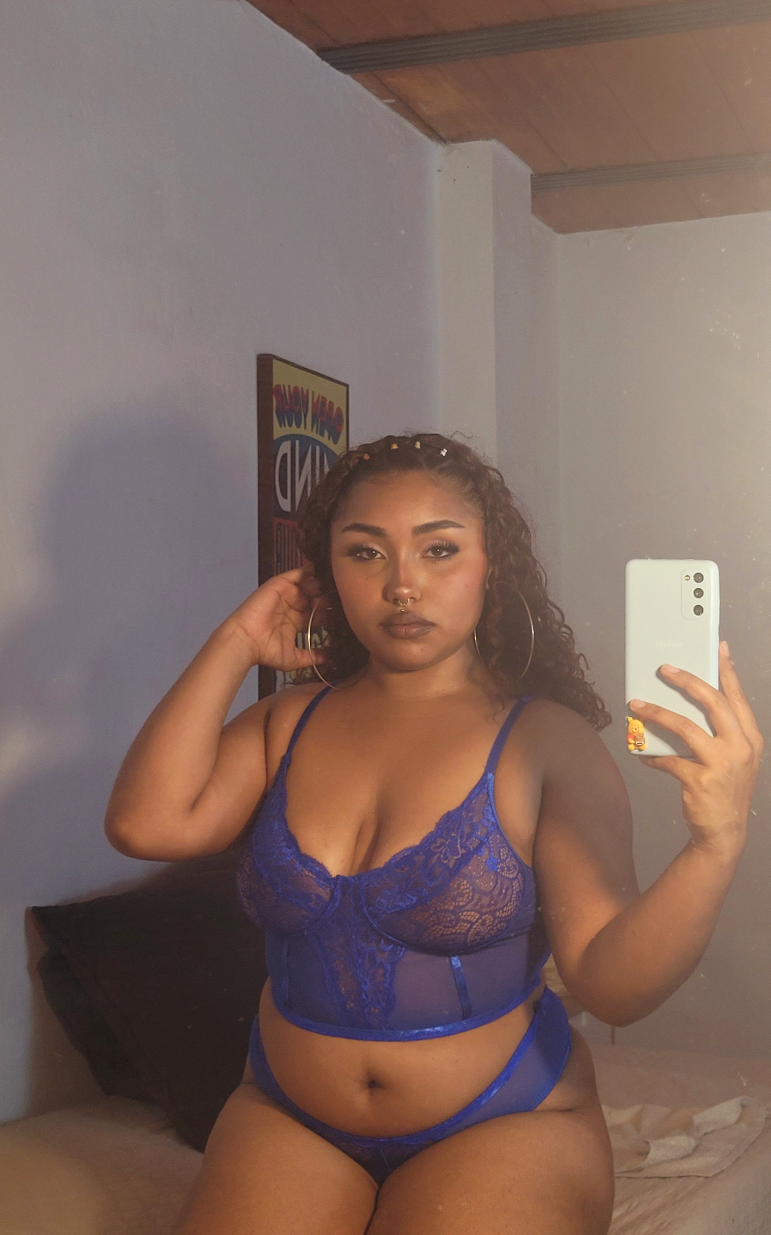 honeyybrowny from Jerkmate