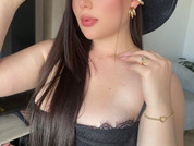 Chat Live with Alana_Velvet  22 year old Amateur Cam Girl from Colombia Photo
