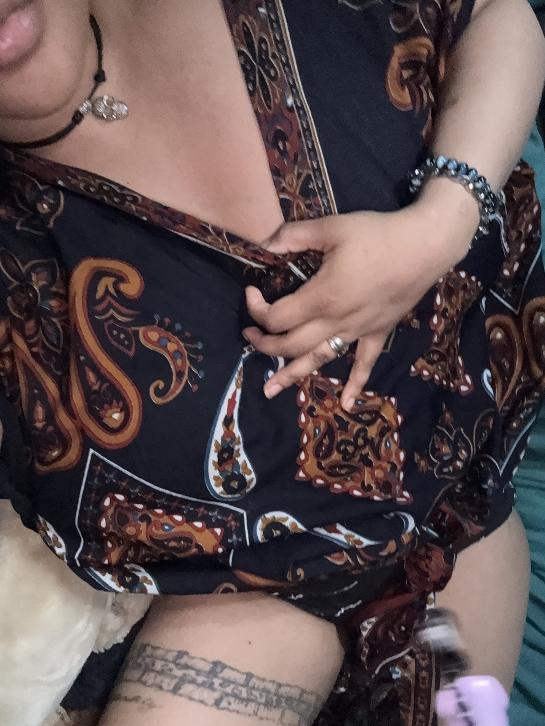 BustyBell1302