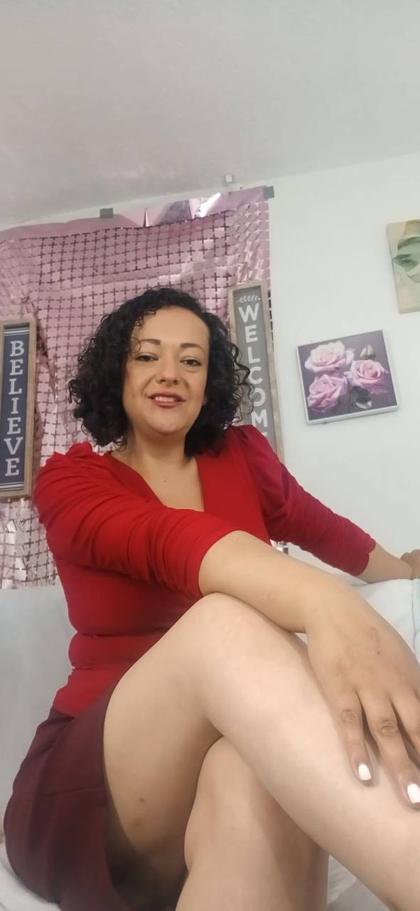 AnaDalila_Latina picture 7