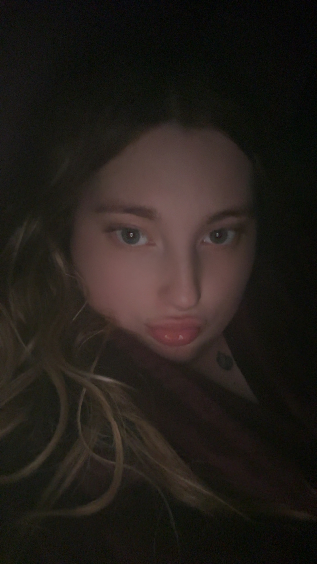 BritishBeckyXX picture 7