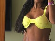 Chat Live with Miss_michelle19  26 year old Amateur Cam Girl from Colombia Photo