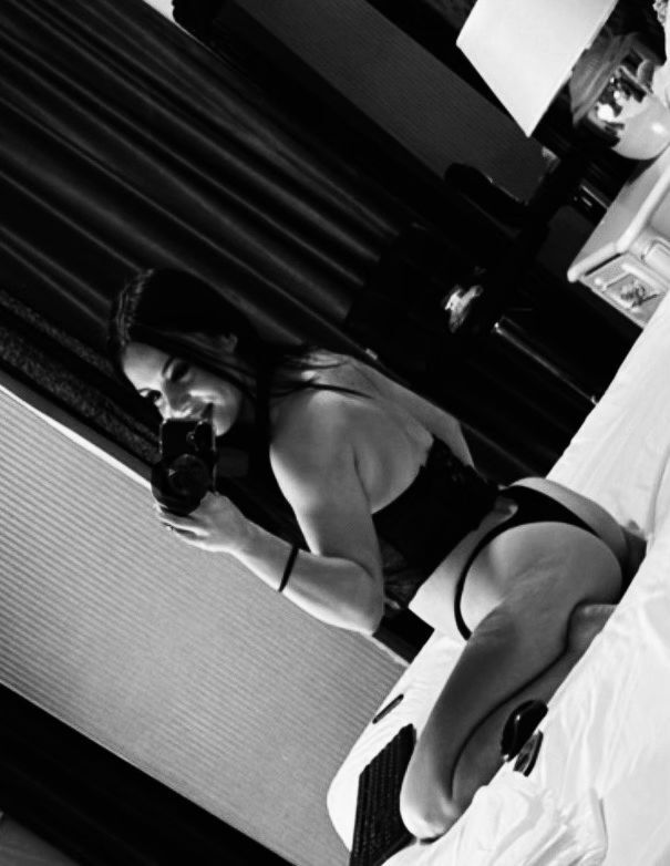 ellavyxen from Jerkmate