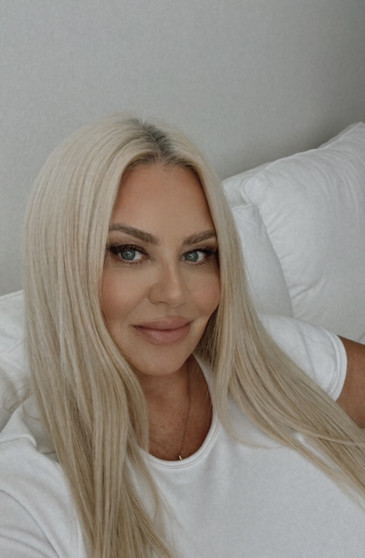 mollymilfxoxo from Jerkmate