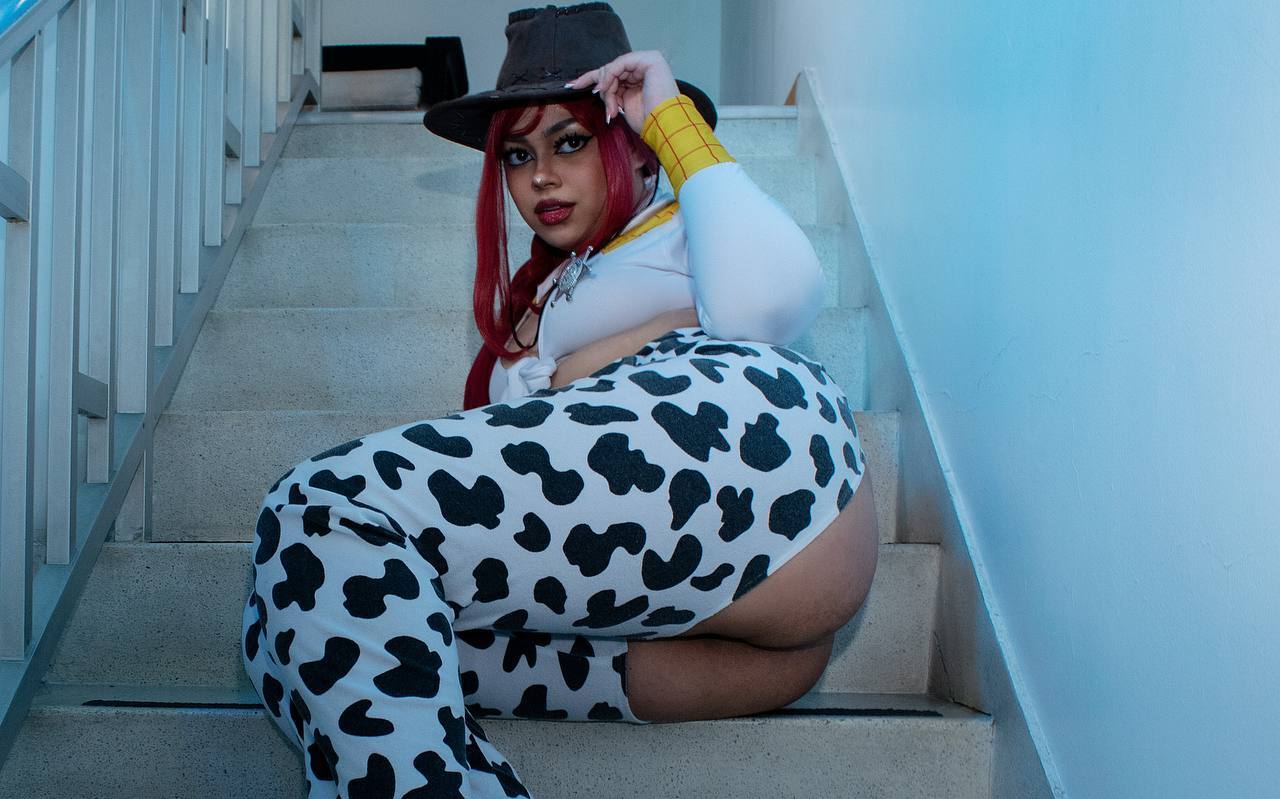 suky_duff from Jerkmate