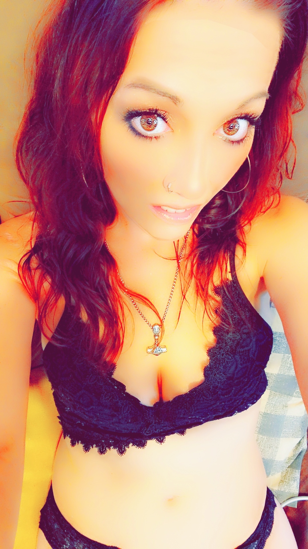 love_crystal from Jerkmate