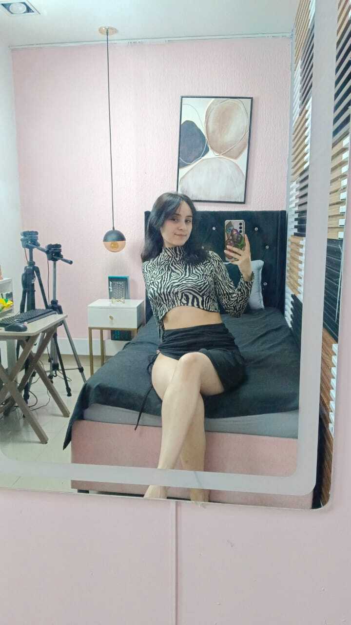 annielamberth from Jerkmate