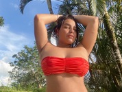 Mia_bigtits