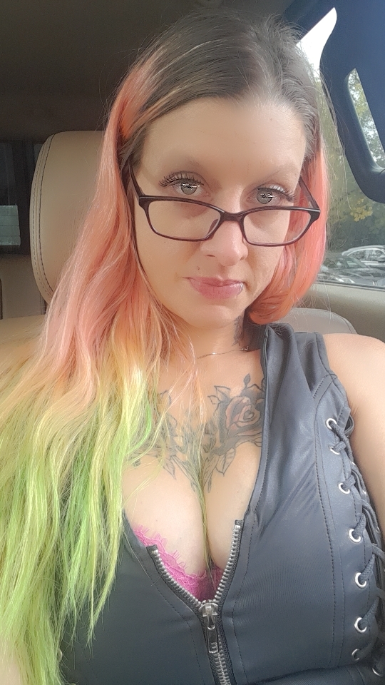 laceyswellington from Jerkmate