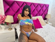 layladecket pic