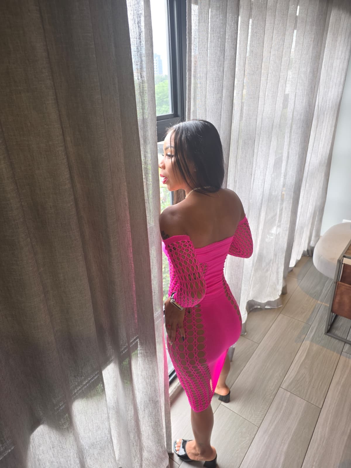 HellenSkyy picture 7